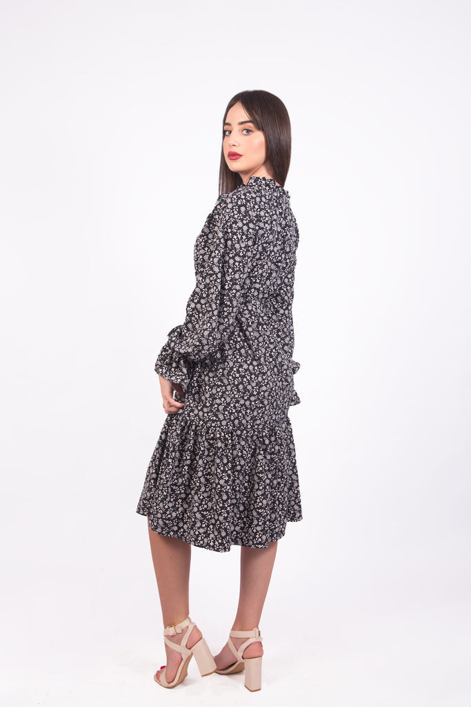 ROBE À VOLANTS