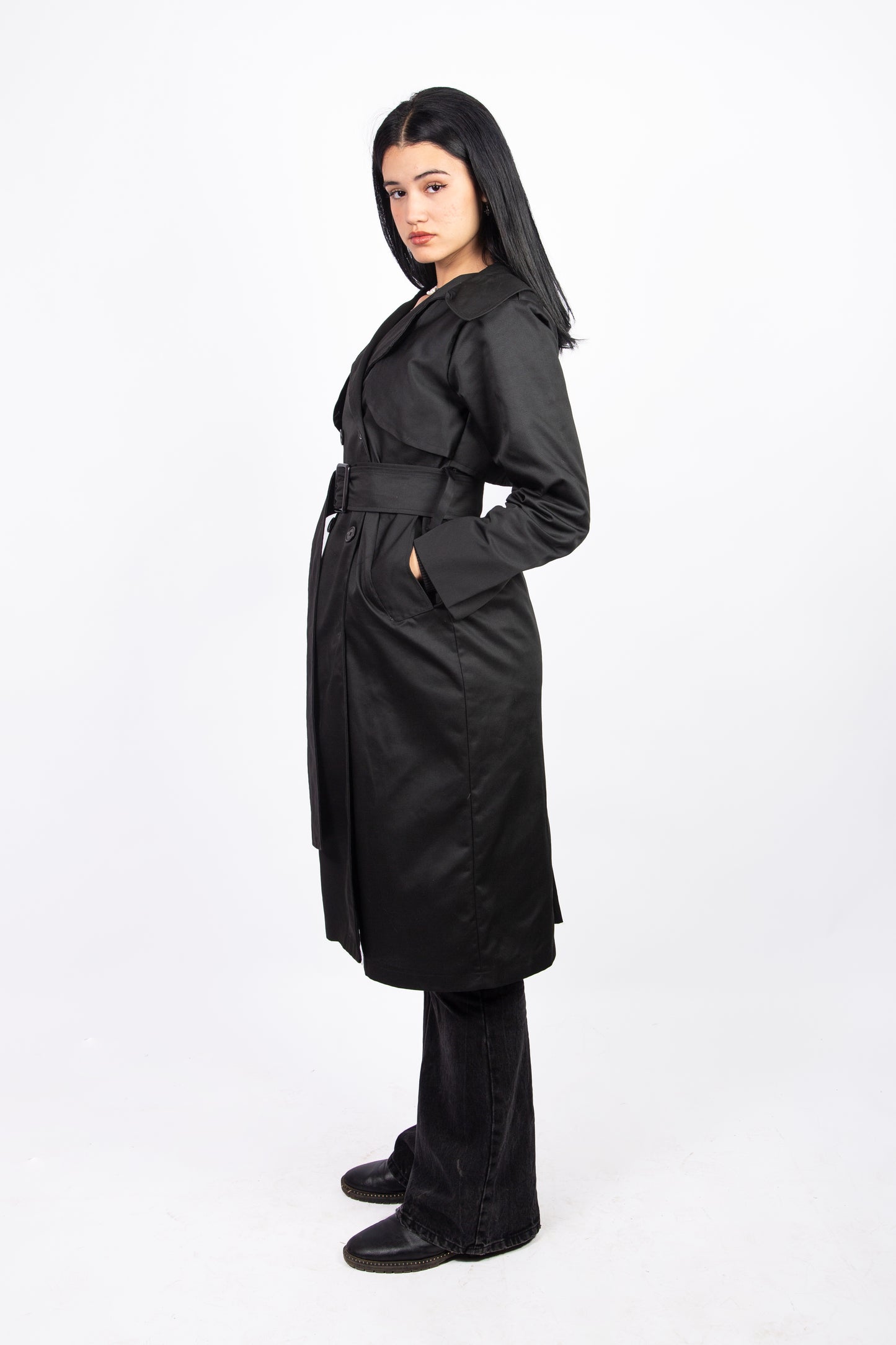 Trench-Coat Noir